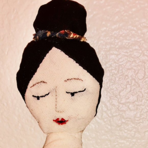 New Elegant Handmade Rag Doll Royal Blue Red Paisley Print Dress Beautiful - Picture 3 of 6